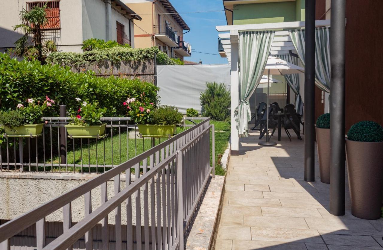 Blau Vacanze Peschiera del Garda Ngoại thất bức ảnh
